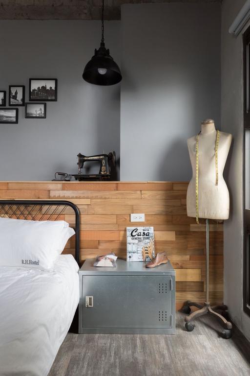 Railway Hualien Hostel Bagian luar foto