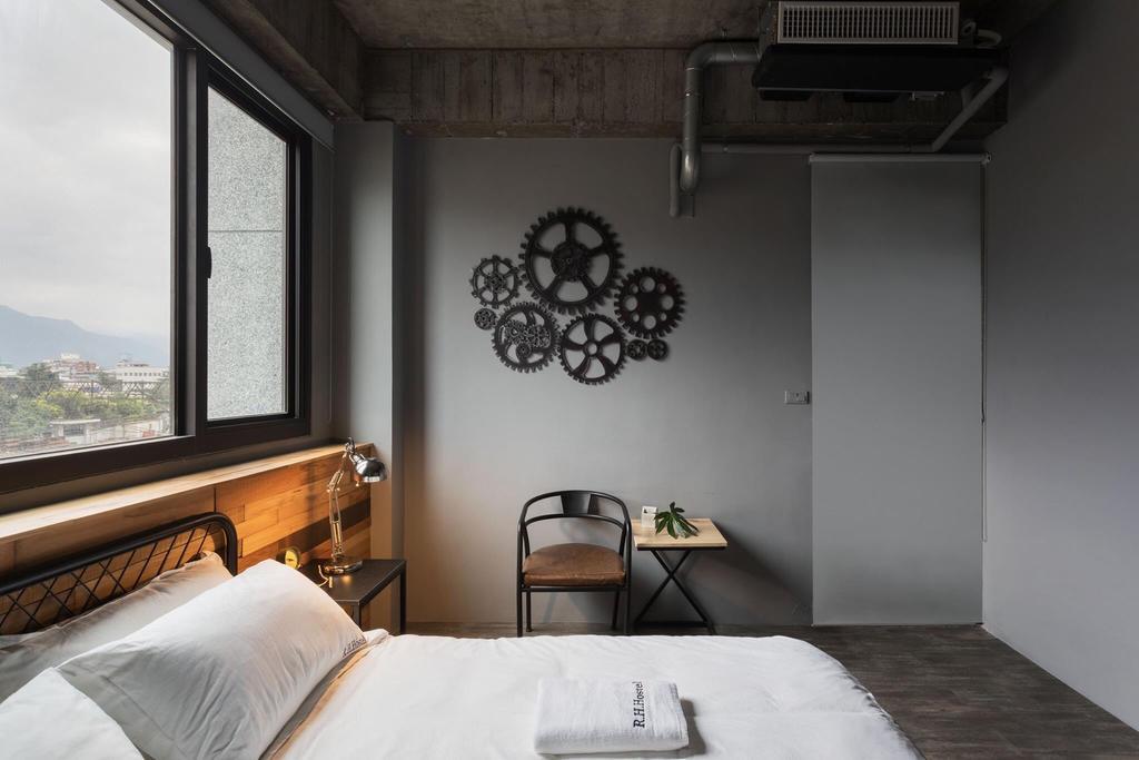 Railway Hualien Hostel Bagian luar foto